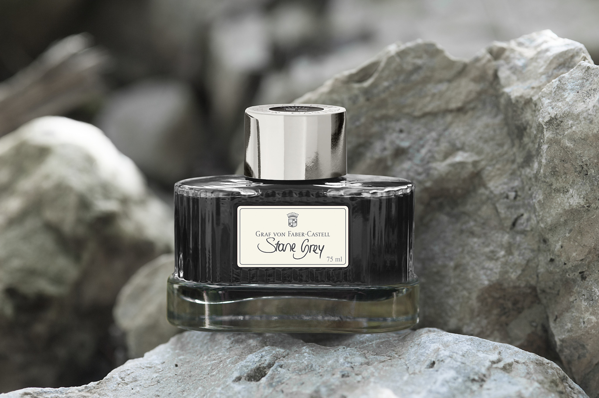 FABER CASTELL Flacon d’encre « Gris pierre » 75 ml