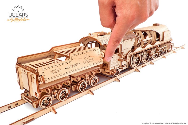 GRAINE CREATIVE Ugears V-Express Wooden Steam Train 538 Pieces 560x120x120Mm