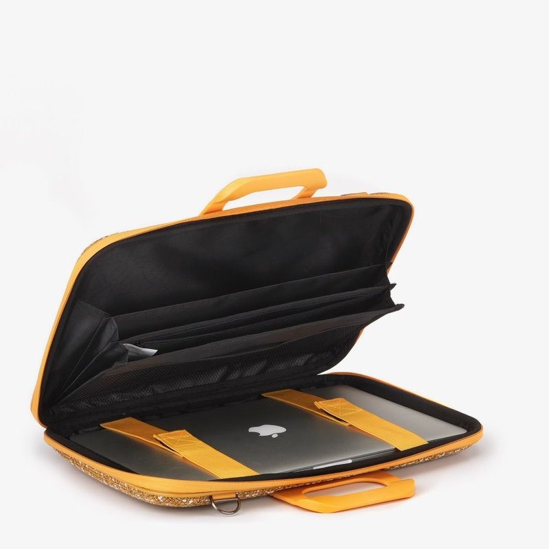 BOMBATA Classic Mediobombata Vinyl Case 13" All Black