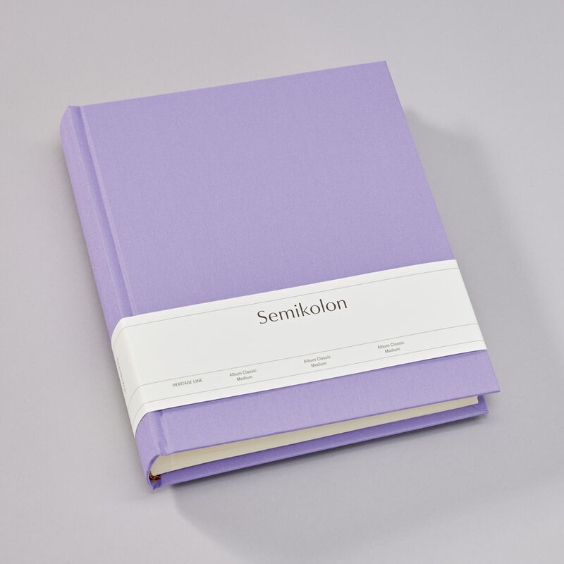 SEMIKOLON Album photos Classic Medium Lilac silk pages crème 25,5 x 21,6 cm