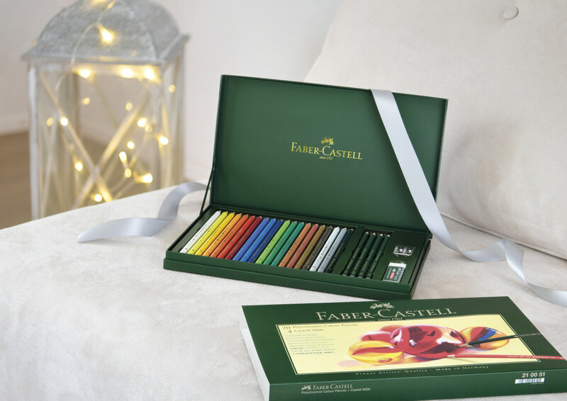 FABER CASTELL Coffret cadeau 20 Polychromos + 4 crayons graphite Castell 9000 + accessoires