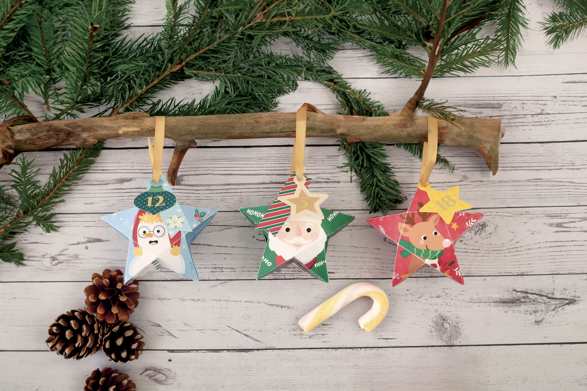 GRAINE CREATIVE Calendrier De L'Avent 24 Boîtes Etoiles À Suspendre