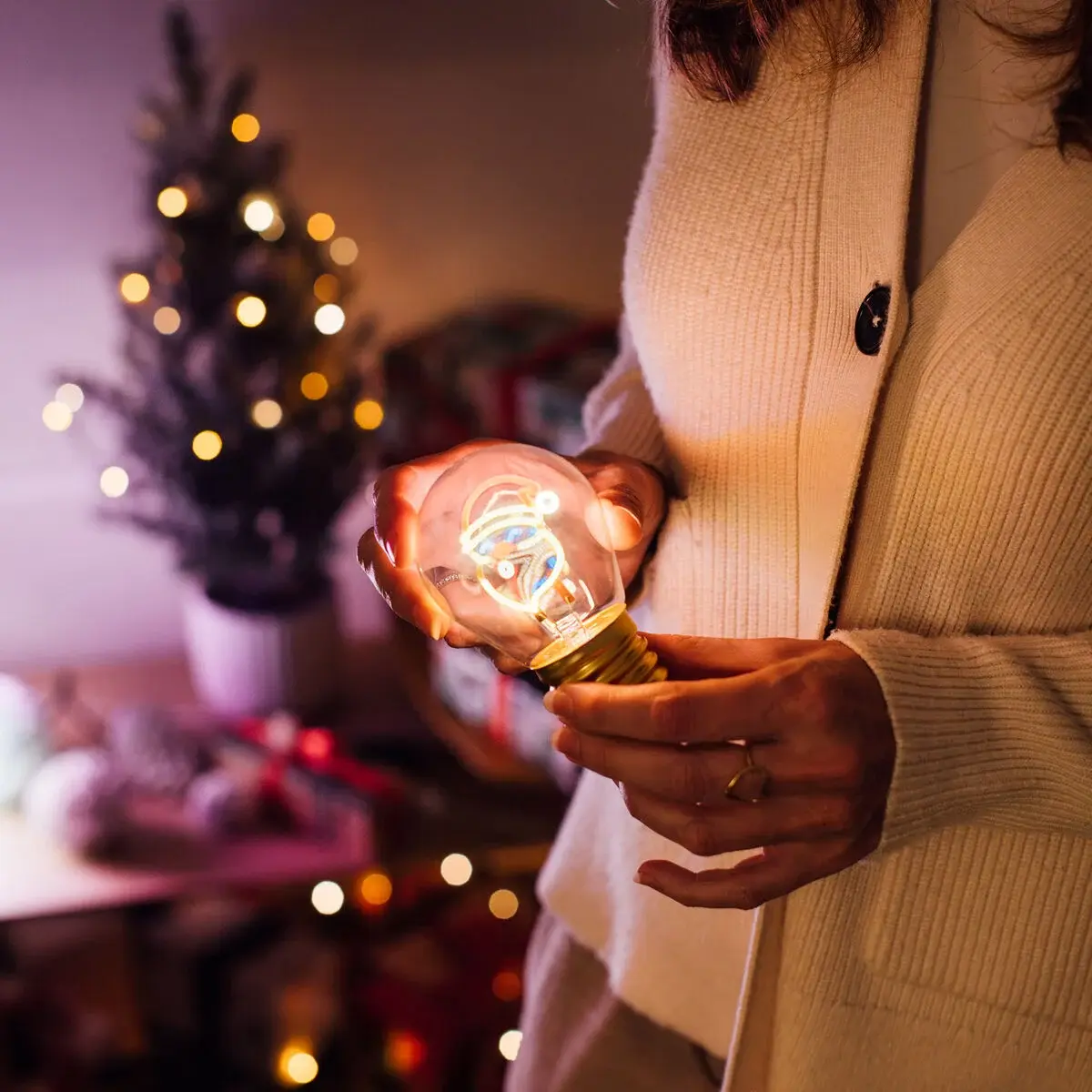 LEGAMI Lampe De Table Forme Ampoule - Bulb Fiction - Santa Claus