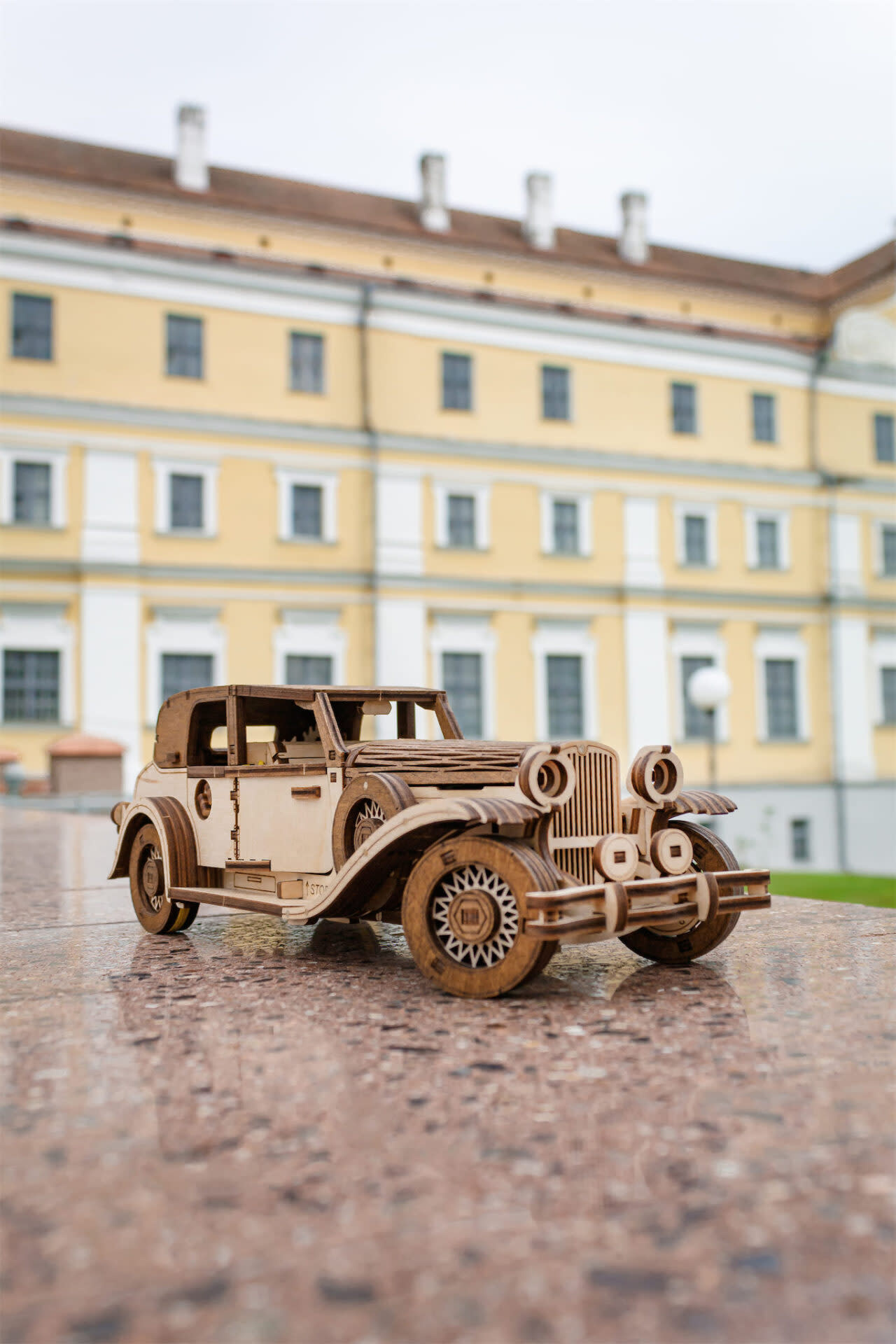 GRAINE CREATIVE Maquette 3D Voiture Rétro