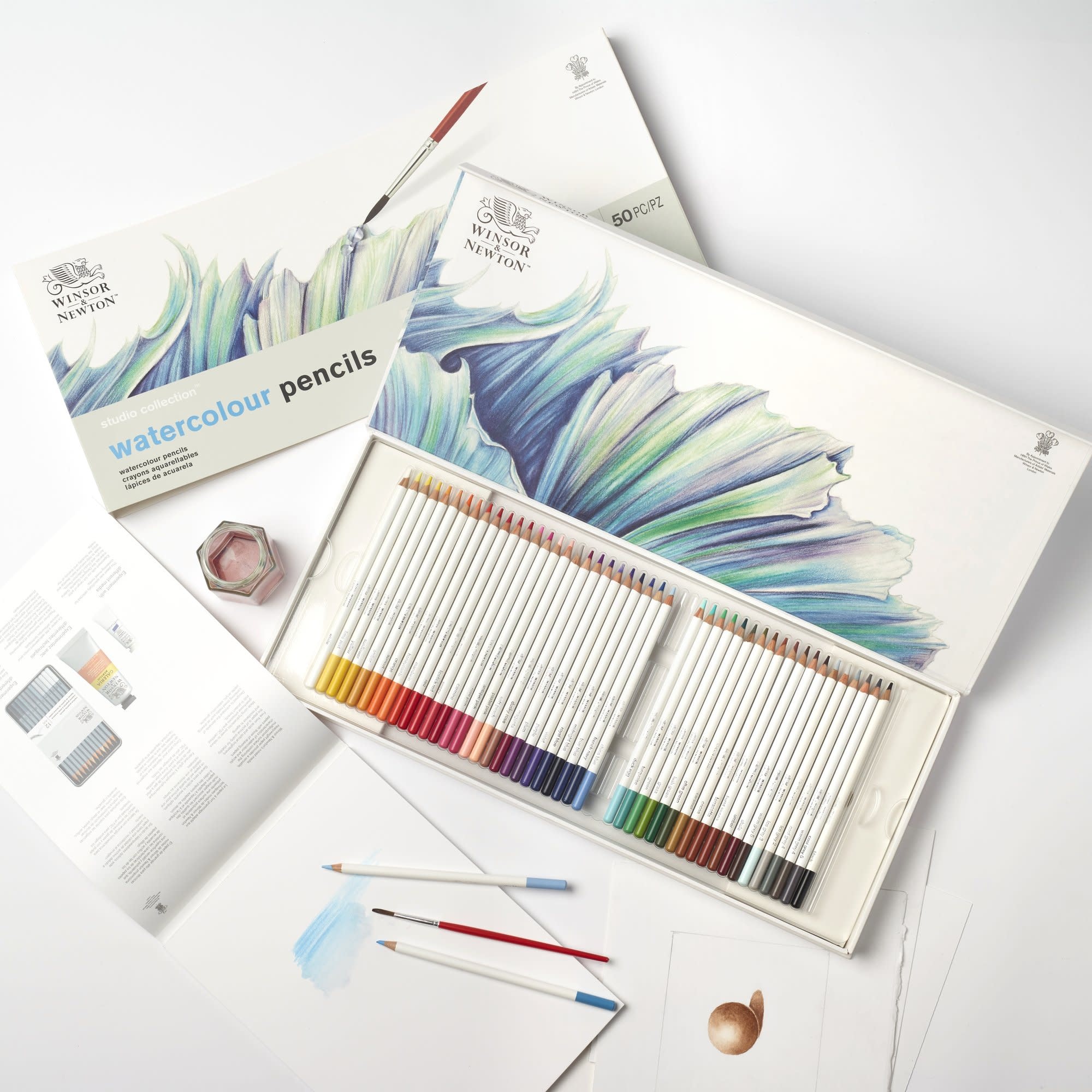 WINSOR & NEWTON Boite Assortiment Studio Collection Aquarelle et accessoires