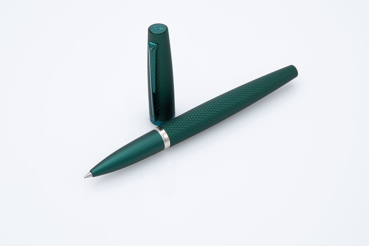 DIPLOMAT Stylo Roller "Viper" vert guilloche