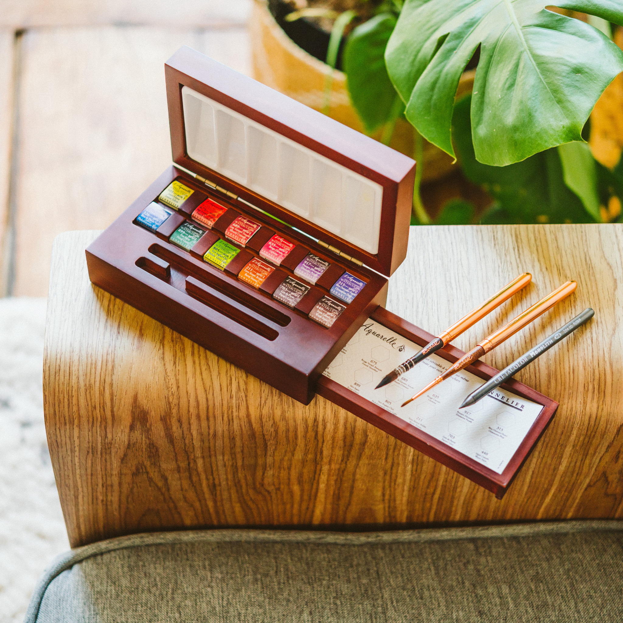 SENNELIER Coffret aquarelle extra-fine 12 1/2 godets + 2 pinceaux Voyageur