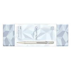 CARAN D'ACHE Stylo bille 849™ Noël 2025 Blanc, recharge noire M, en écrin carton Alpine Frost