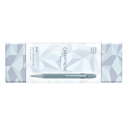 CARAN D'ACHE Stylo bille 849™ Noël 2025 Bleu, recharge noire M, en écrin carton Alpine Frost