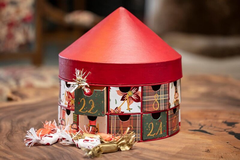 DECOPATCH Calendrier De L'Avent Carrousel