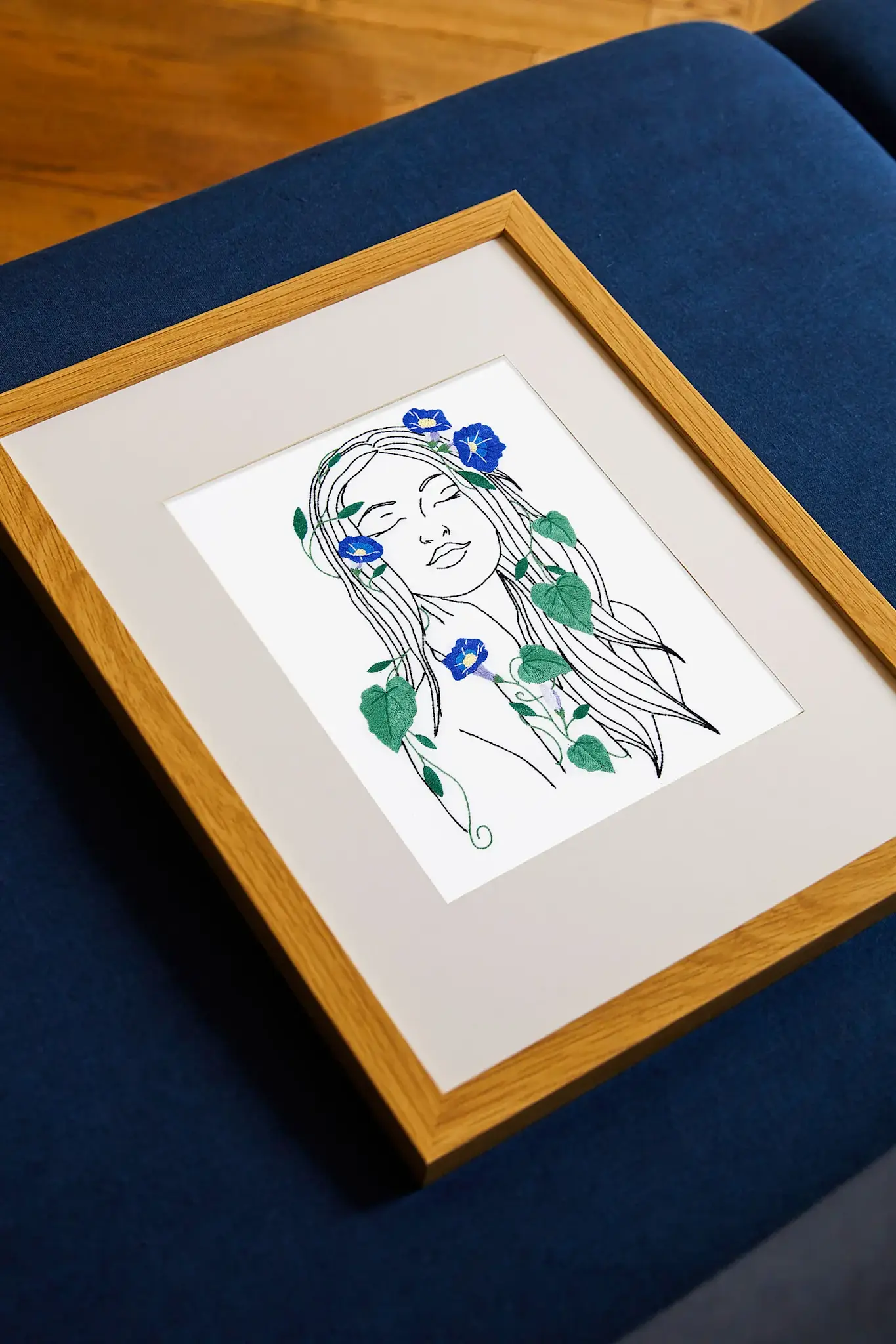 DMC Kit Broderie Joanna H. Portrait Et Liserons