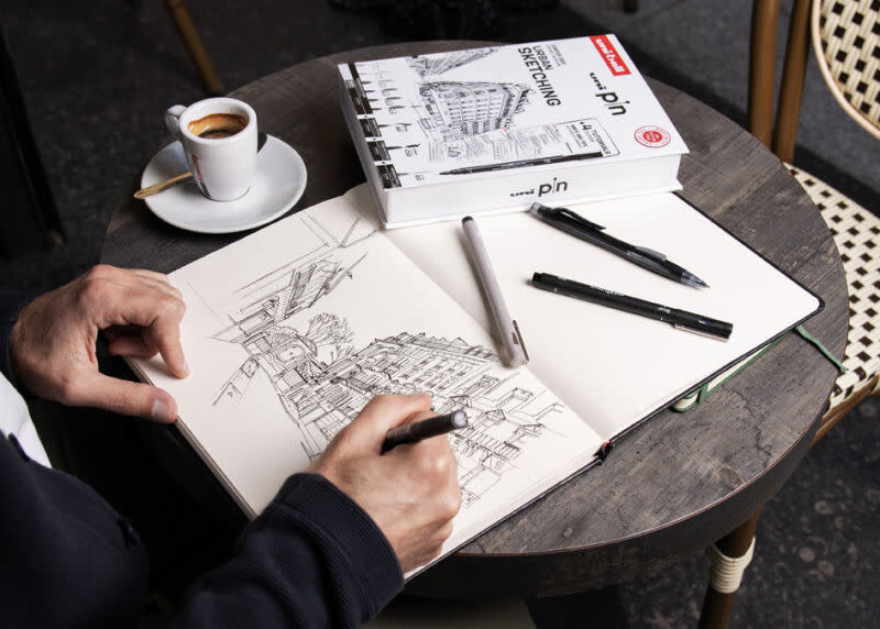 UNI-BALL Coffret Edition Urban Sketching (8 Feutres Uni Pin + 1 Shalaku S)