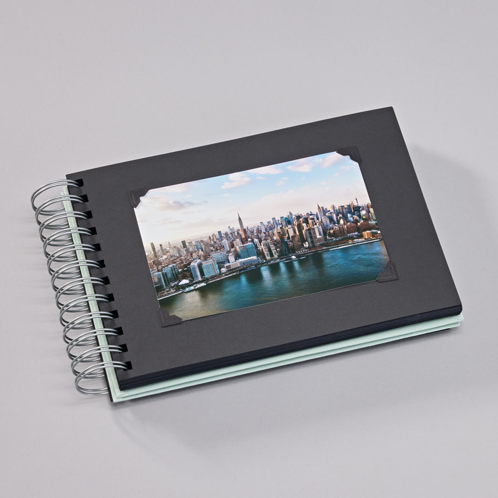 SEMIKOLON Album photos spiralé Mini Mucho Vert Mousse pages noires 23x16cm