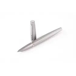 DIPLOMAT Stylo Plume "Viper" argenté guilloche F/M