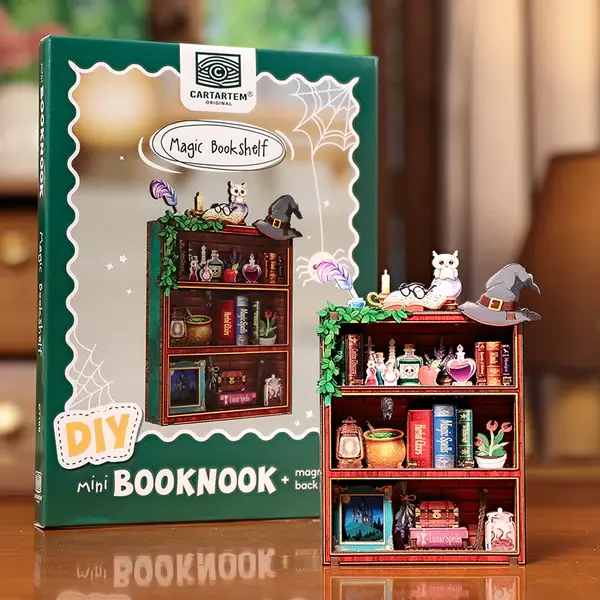 TONECHEER Mini Booknook Magic Bookshelf 7x1,5x9,75cm