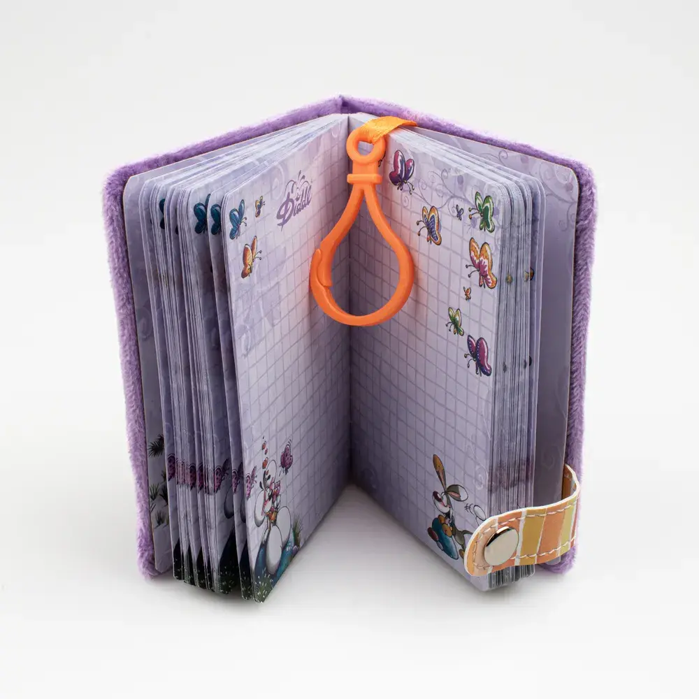 DIDDL Cahier A7 peluche 7,5×2×10,5 cm modèles aléatoires