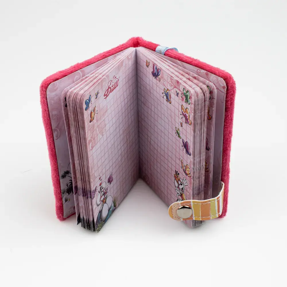 DIDDL Cahier A7 peluche 7,5×2×10,5 cm modèles aléatoires