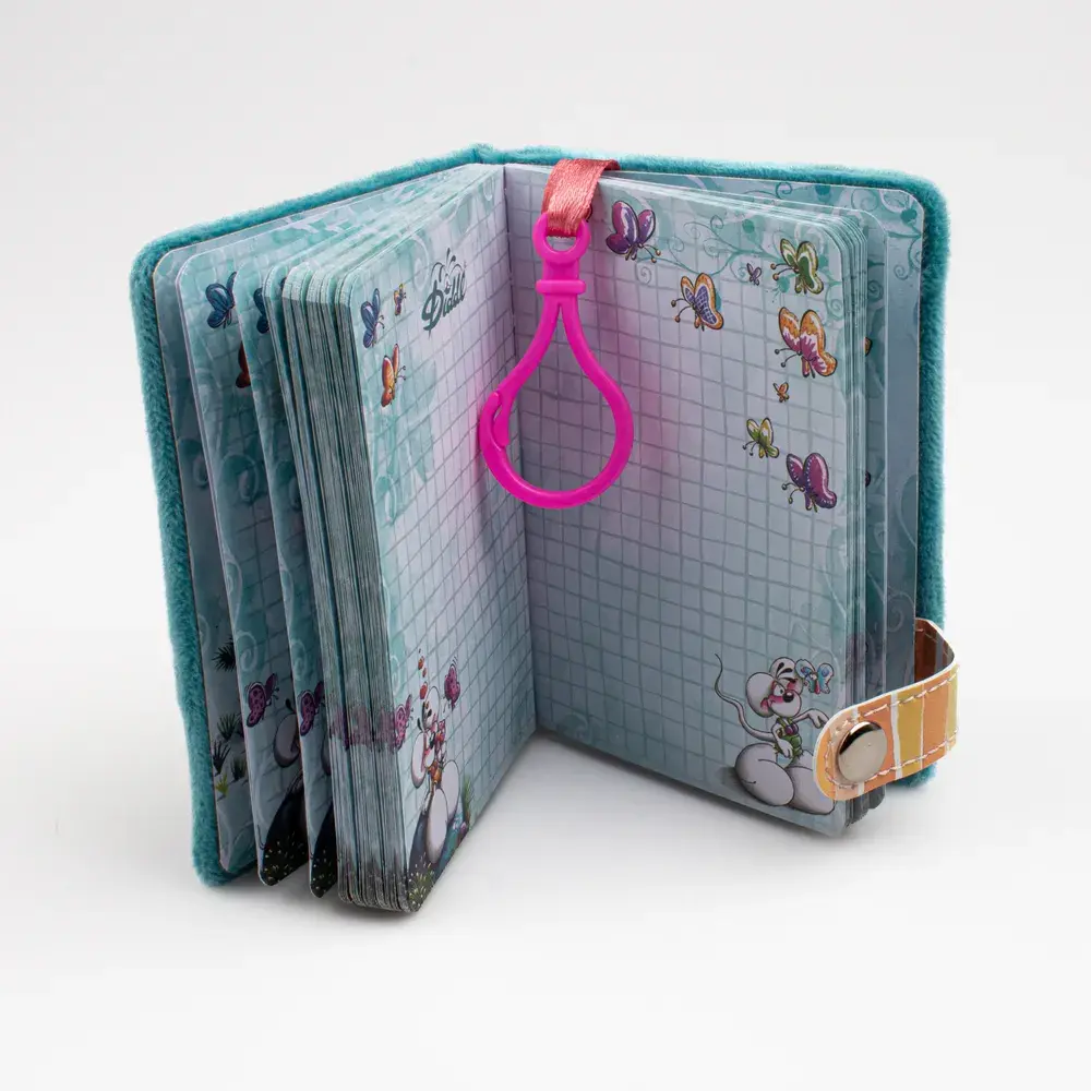 DIDDL Cahier A7 peluche 7,5×2×10,5 cm modèles aléatoires
