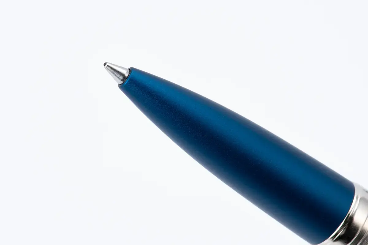 DIPLOMAT Stylo Roller "Viper" bleu guilloche