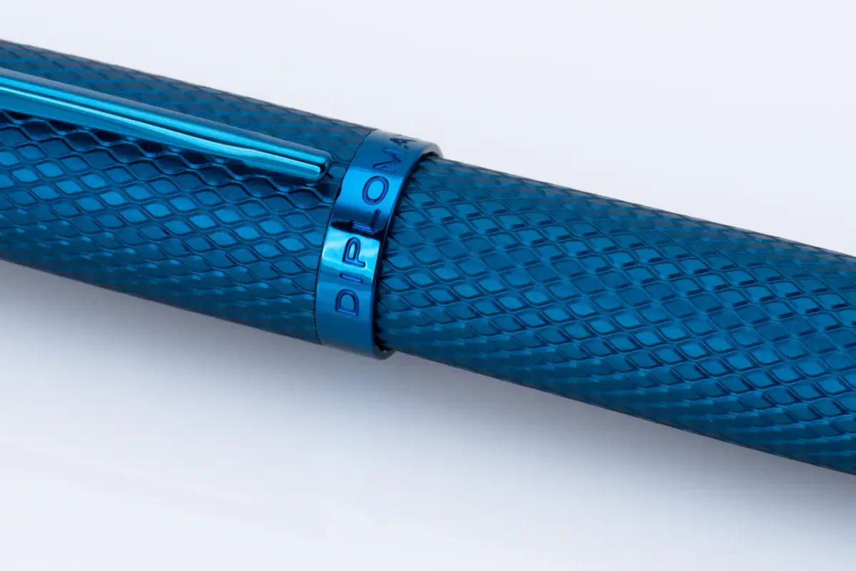 DIPLOMAT Stylo Roller "Viper" bleu guilloche