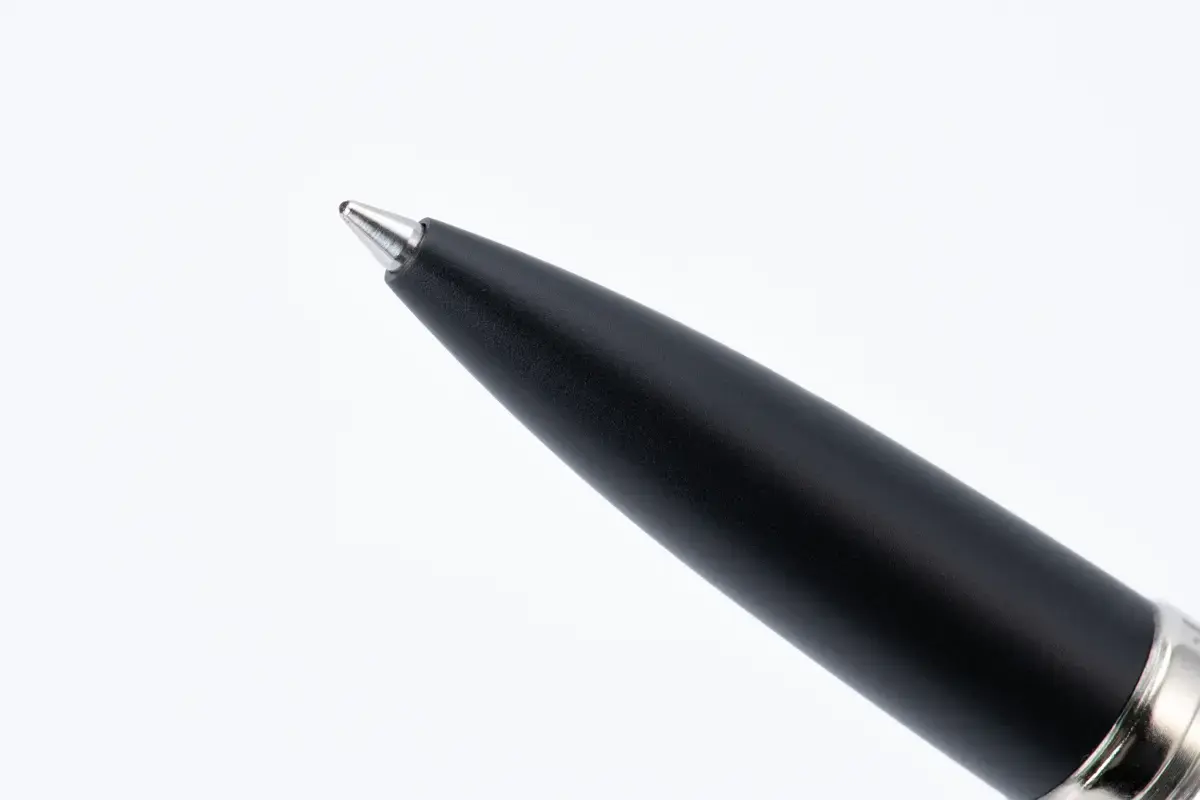 DIPLOMAT Stylo Roller "Viper" noir guilloche