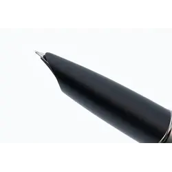 DIPLOMAT Stylo Plume "Viper" noir guilloche F/M F/M