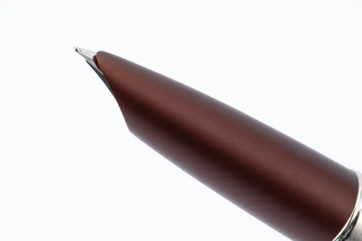 DIPLOMAT Stylo Plume "Viper" marron guilloche F/M F/M