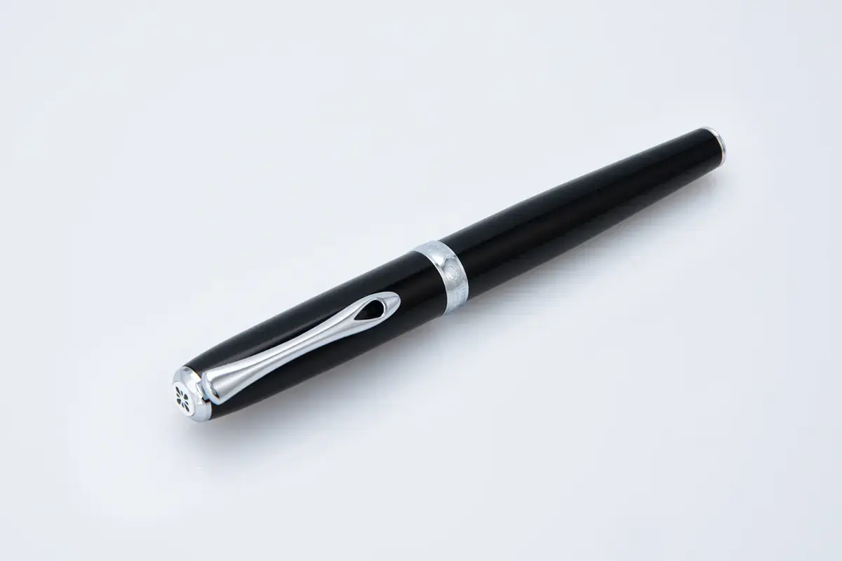 DIPLOMAT Roller Excellence A2 laqué noir