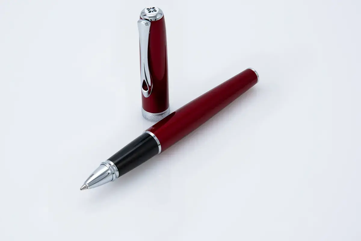 DIPLOMAT Roller Excellence A2 Magma red