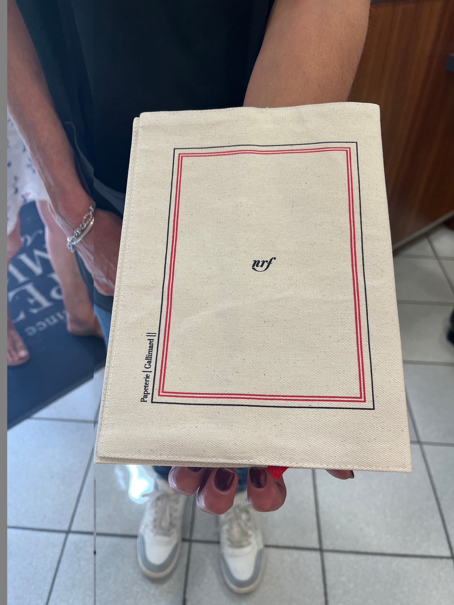 GALLIMARD Protège Livre Lecture