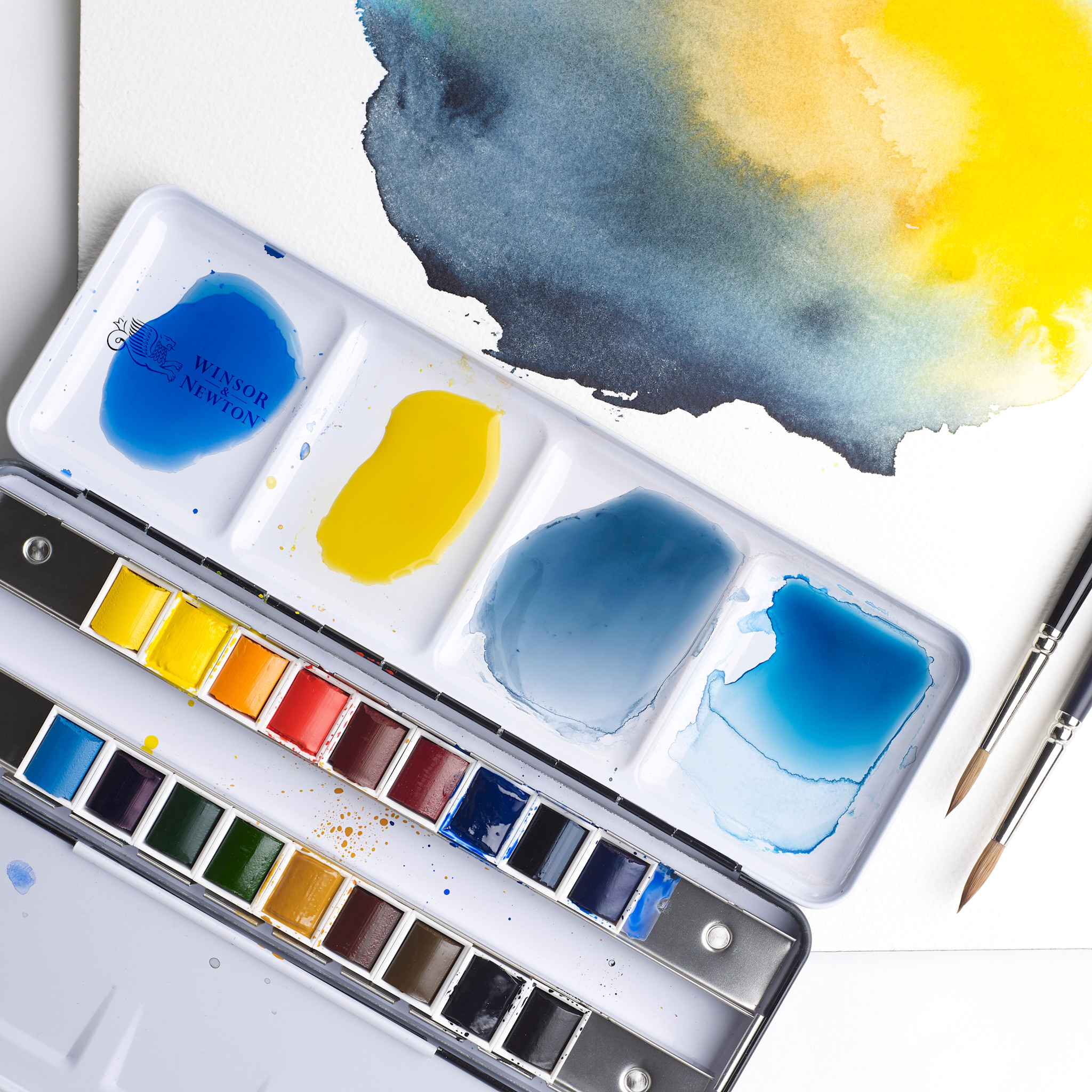 WINSOR & NEWTON Pro Watercolour 18 Hp Boite Metal De Voyage Row