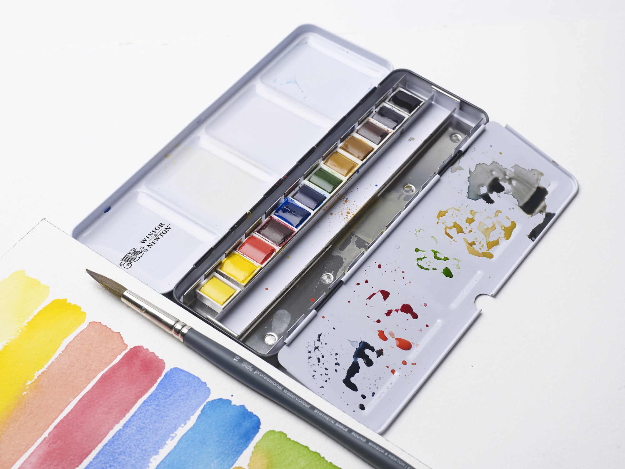 WINSOR & NEWTON Pro Watercolour 12 Hp Boite Metal Voyage Personnalisable