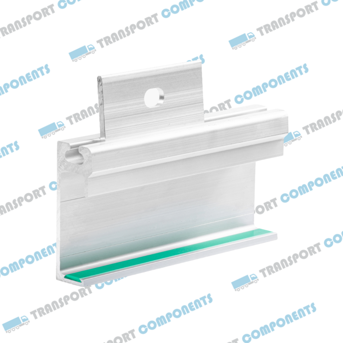 Netcap lashing eye for installation in side rail for load securing