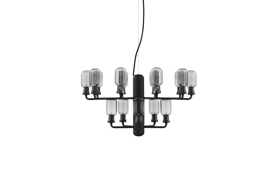 Normann Copenhagen AMP Kronleuchter Kleine Lampe schwarz