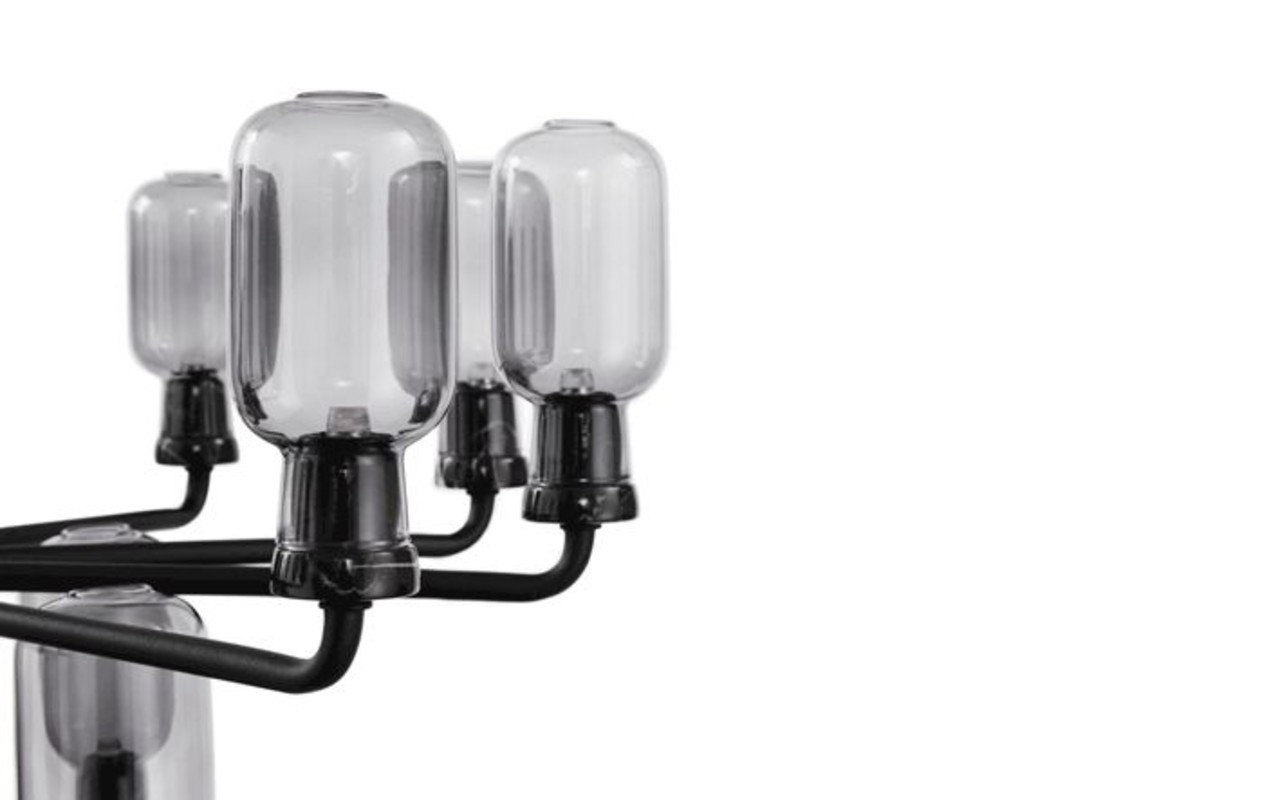 Normann Copenhagen AMP Araña Pequeño negro de humo