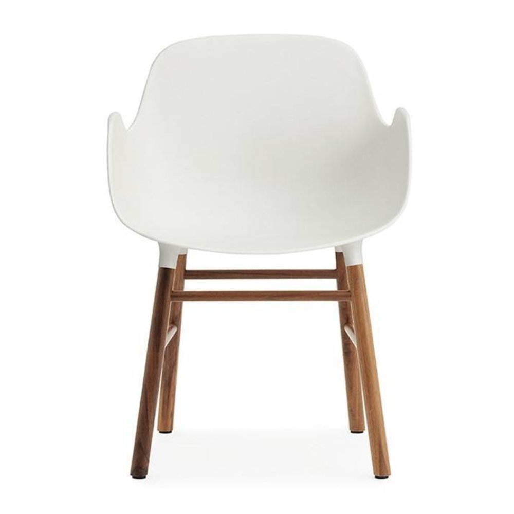 Normann Copenhagen Form Sesselstuhl Walnuss weiß - 602768 Normann Copenhagen Form Sesselstuhl Walnuss weiß - 602768