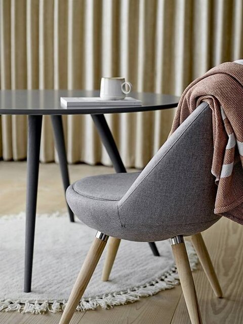 Bloomingville Vloerkleed rond wol Ø110cm Bloomingville Vloerkleed rond wol Ø110cm