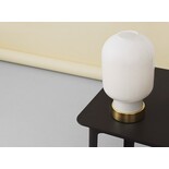 Normann Copenhagen Lampe de table AMP laiton blanc - 502169