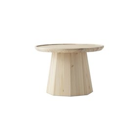 Normann Copenhagen Grande table en pin naturel Normann Copenhagen Grande table en pin naturel