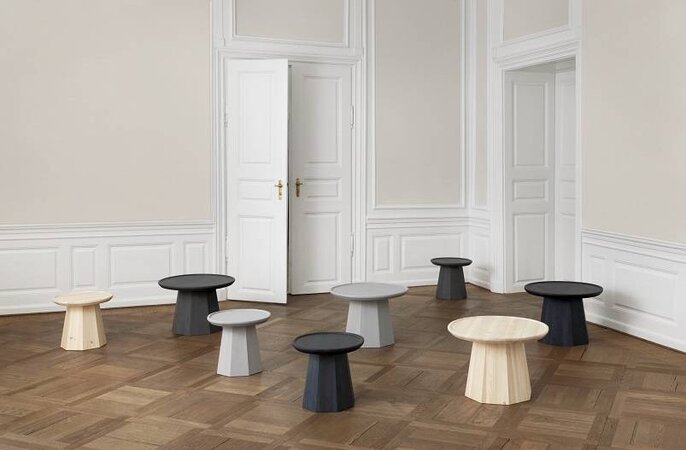 Normann Copenhagen Pine Large tafel donkergrijs - 602549