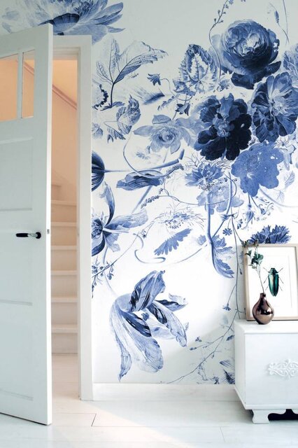 KEK Amsterdam Royal Blue Flowers III bloemen behang