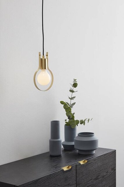 Hubsch Wooden dresser med dører