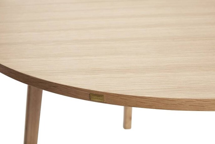 Hubsch Table à manger en bois