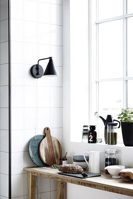 House Doctor Game wall lamp black white metal