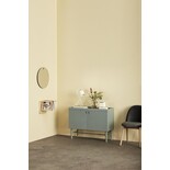 Hubsch Lámpara de mesa de metal blanco con detalles de latón Hubsch Lámpara de mesa de metal blanco con detalles de latón