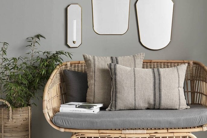 Nordal Divano in rattan con cuscini grigi Nordal Divano in rattan con cuscini grigi