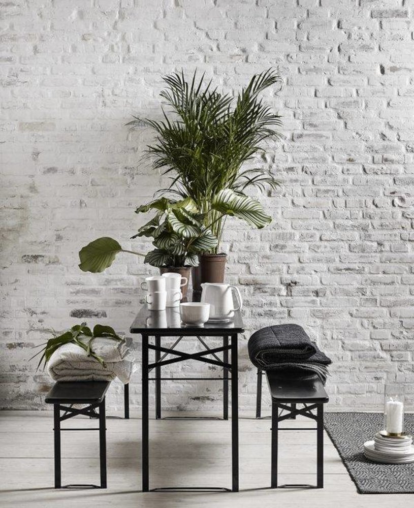 Nordal Tafel met banken set zwart Nordal Tafel met banken set zwart