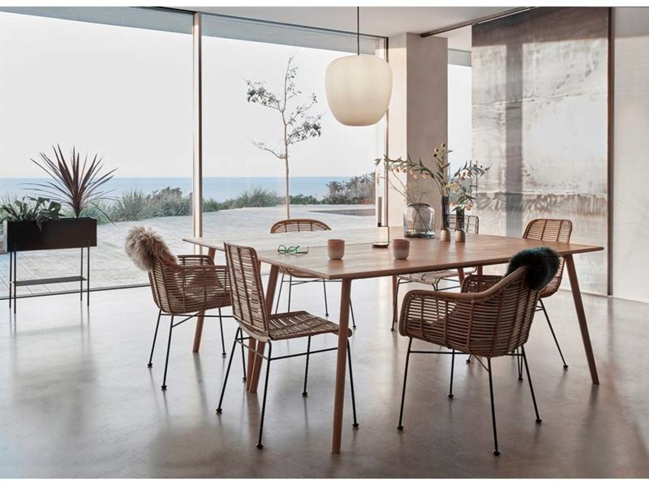 Hubsch Plantenbak zwart metaal Hubsch Plantenbak zwart metaal