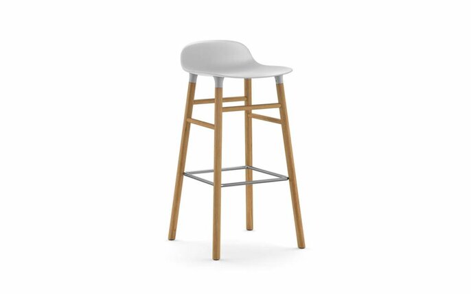 Normann Copenhagen roble forma Barstoel