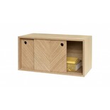 Hubsch Muebles de pared de roble con puertas. Hubsch Muebles de pared de roble con puertas.